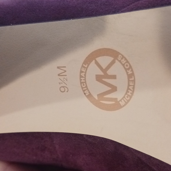 Michael Kors Maroon/Burgundy Suede Platform Heels - Picture 10 of 10